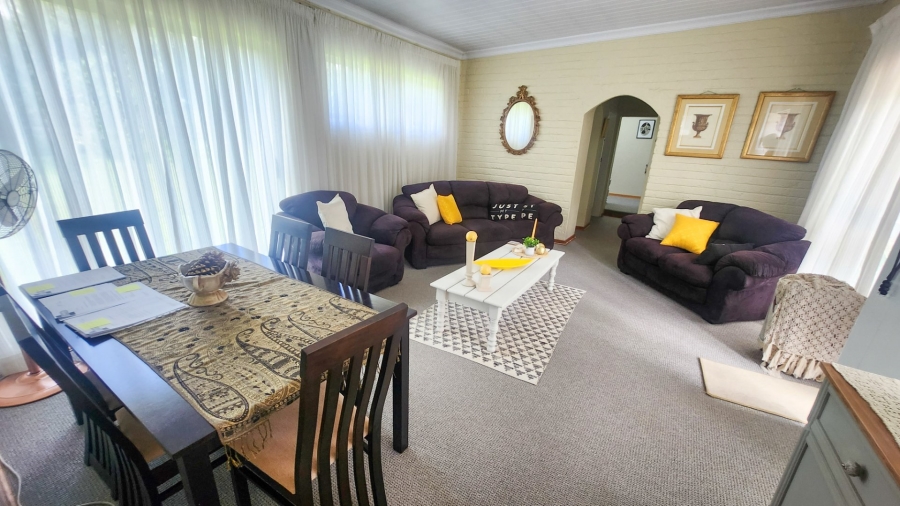 4 Bedroom Property for Sale in Wilgenhof Free State